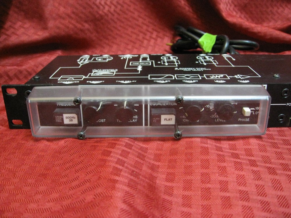 PAIR Electro-Voice (EV) XEQ-2 Electronic rackmount Crossover/Equalizer tested