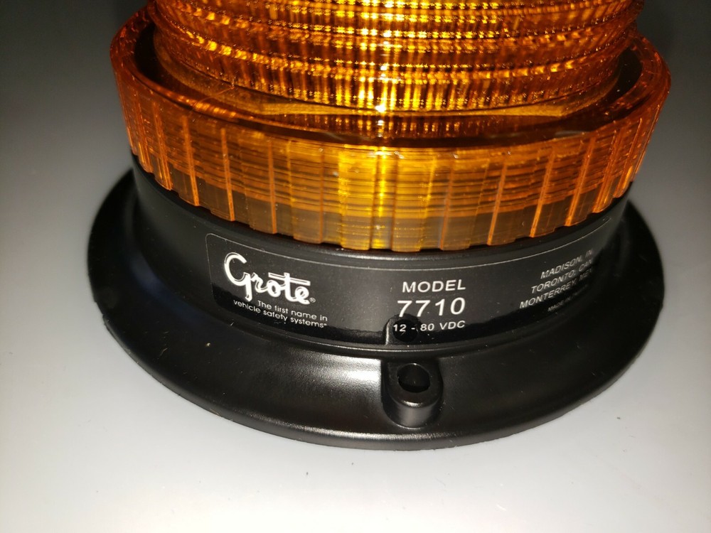 Grote Mini Strobe Light (Single Flash) Yellow 12-80VDC 77103