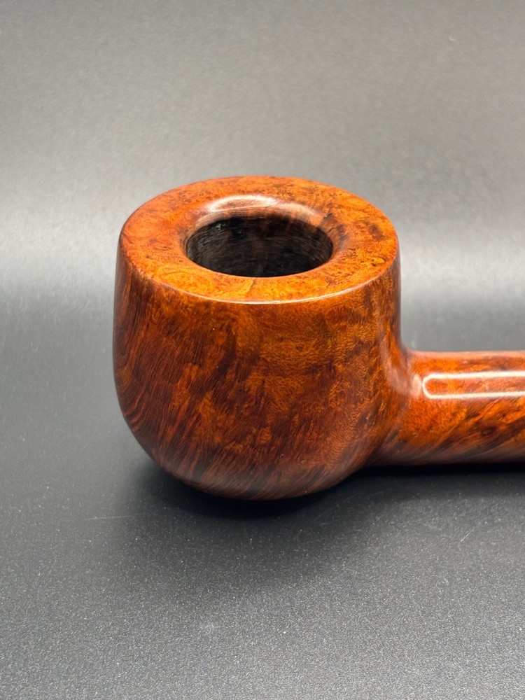 Bari Amber 8244 Smooth Thick Pot Danish Estate Pipe