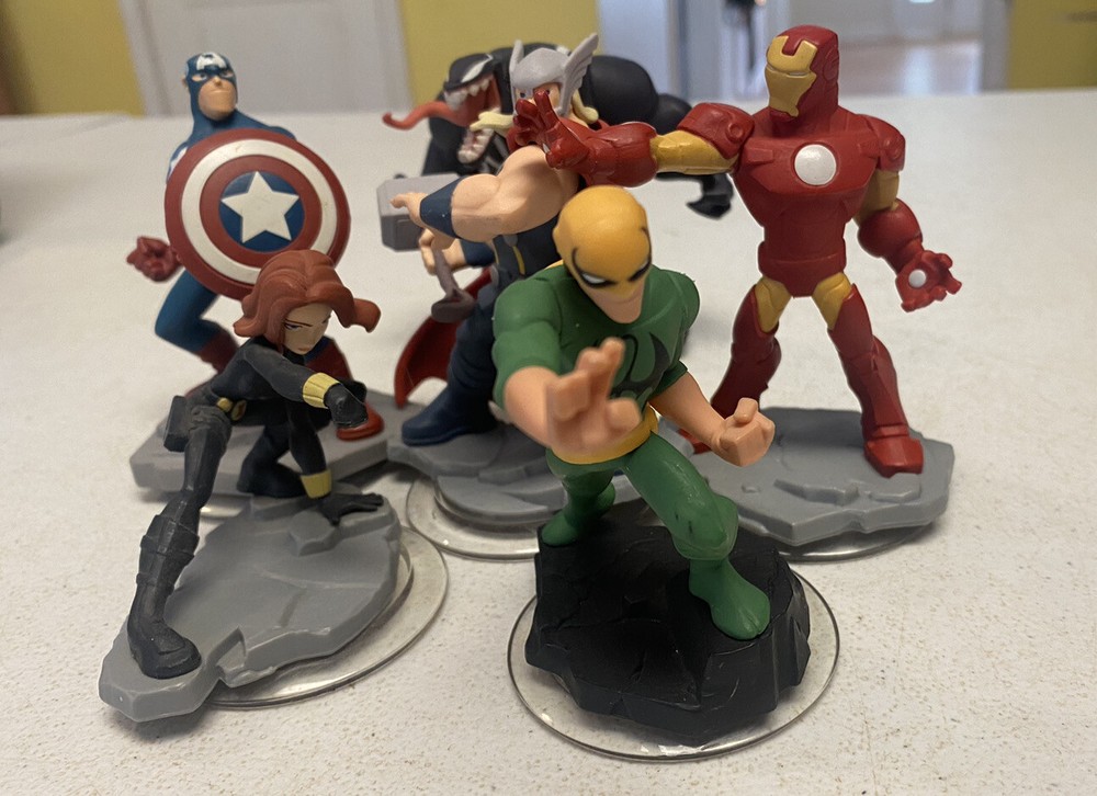 Lot of Disney Infinity 2.0 Marvel Characters