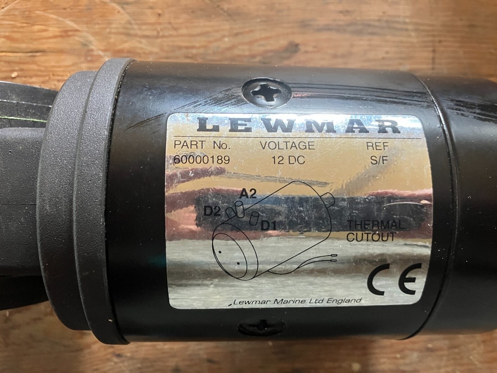 12 volt electric Lewmar winch Gearmotor