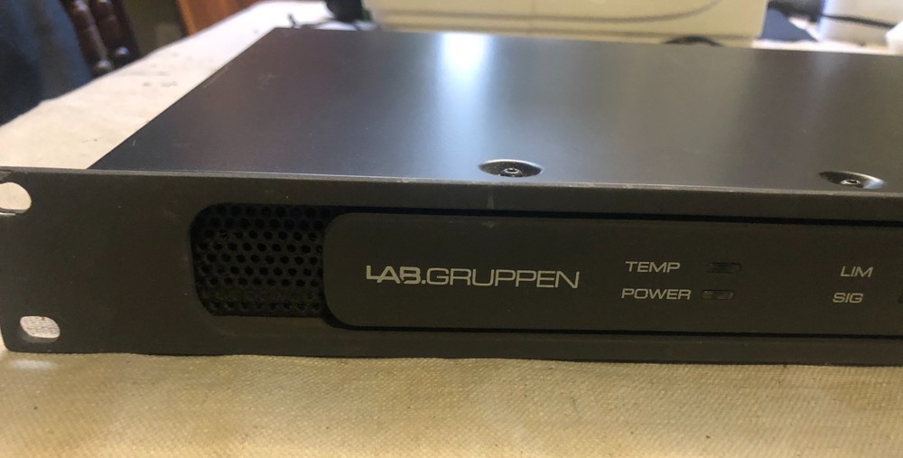 Lab Gruppen E8:2 power amplifier