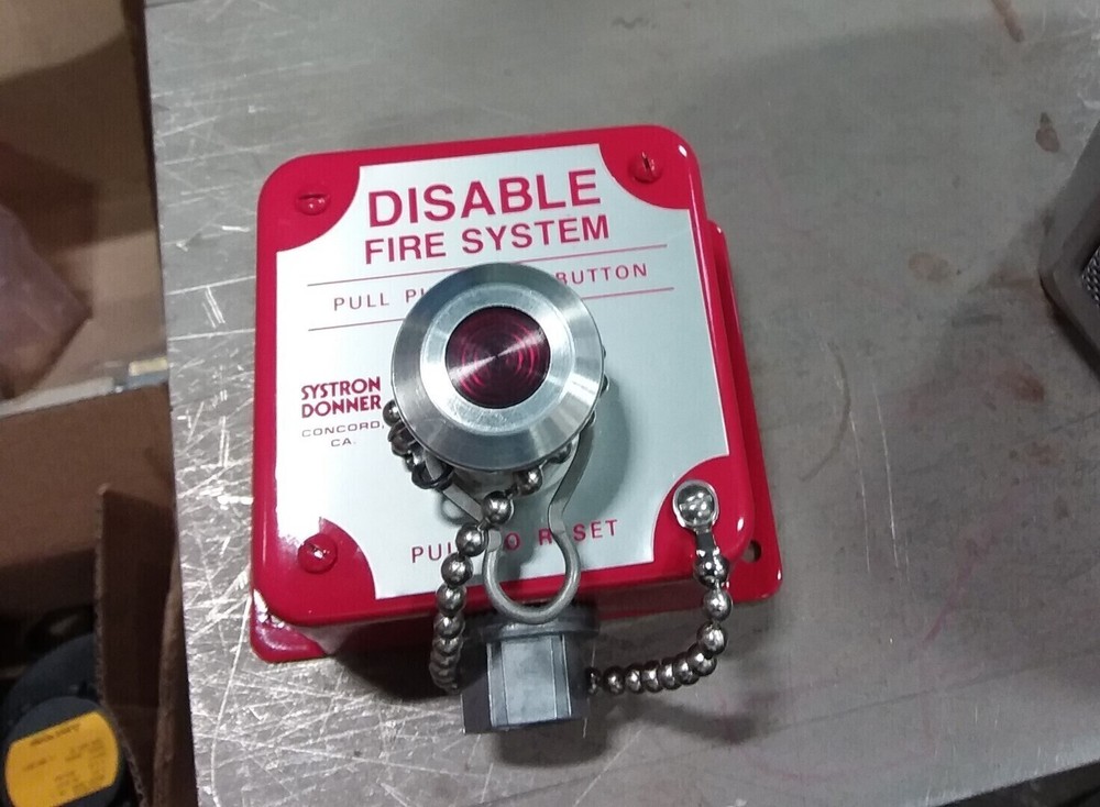 SURPLUS NEW Meggitt 8370 System Disable Station – Safety
