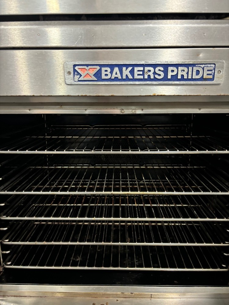 BAKERS PRIDE DOUBLE STACK GAS OVEN CYCLONE SERIES