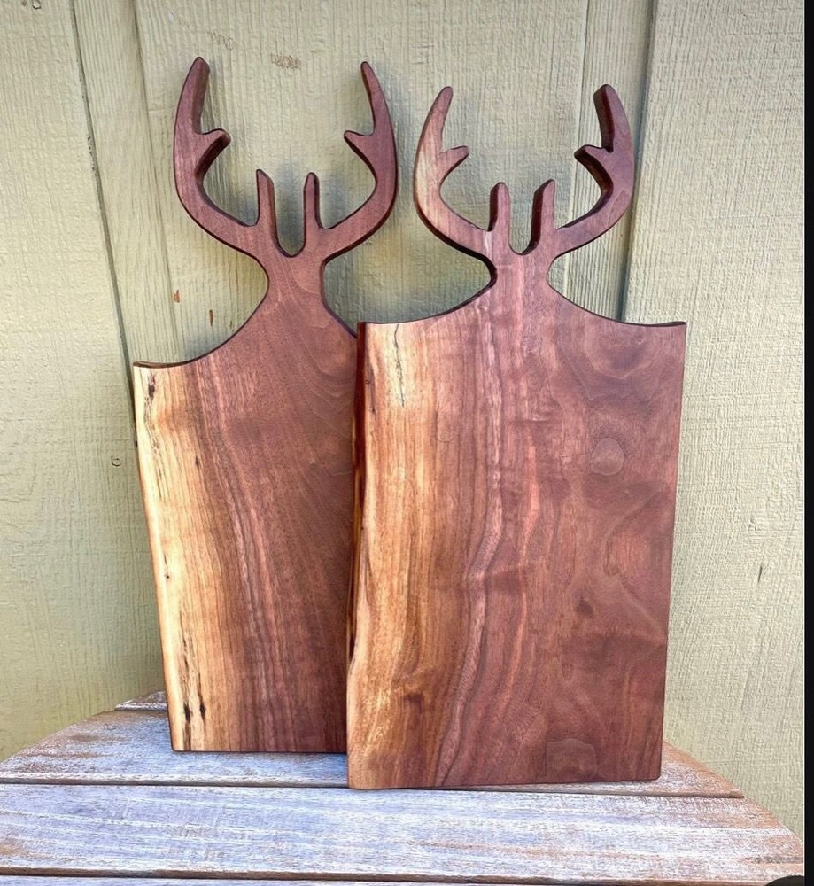 Medium Wood Cutting Board With Antler Handle