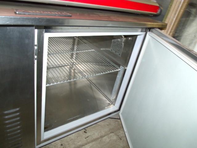 HOBART US1 UNDERCOUNTER REFRIGERATOR