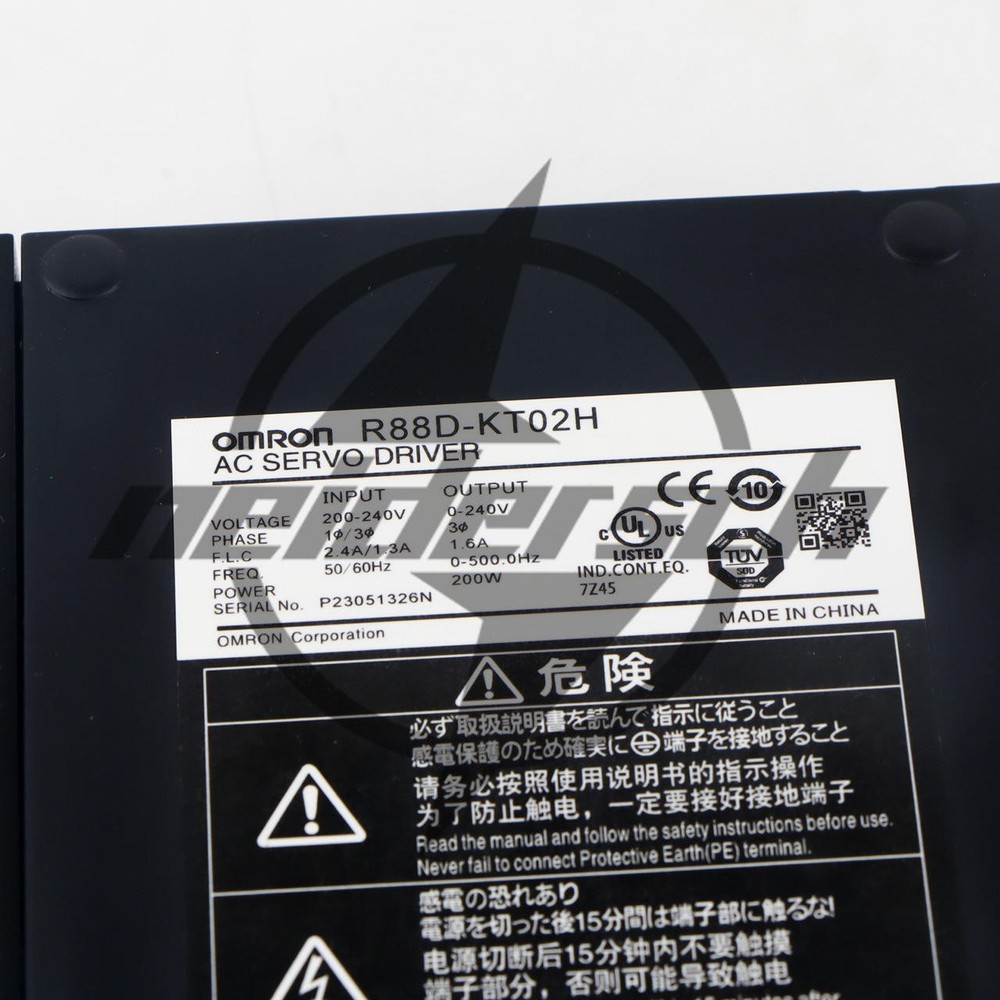 One New Omron AC R88D-KT02H Servo Driver
