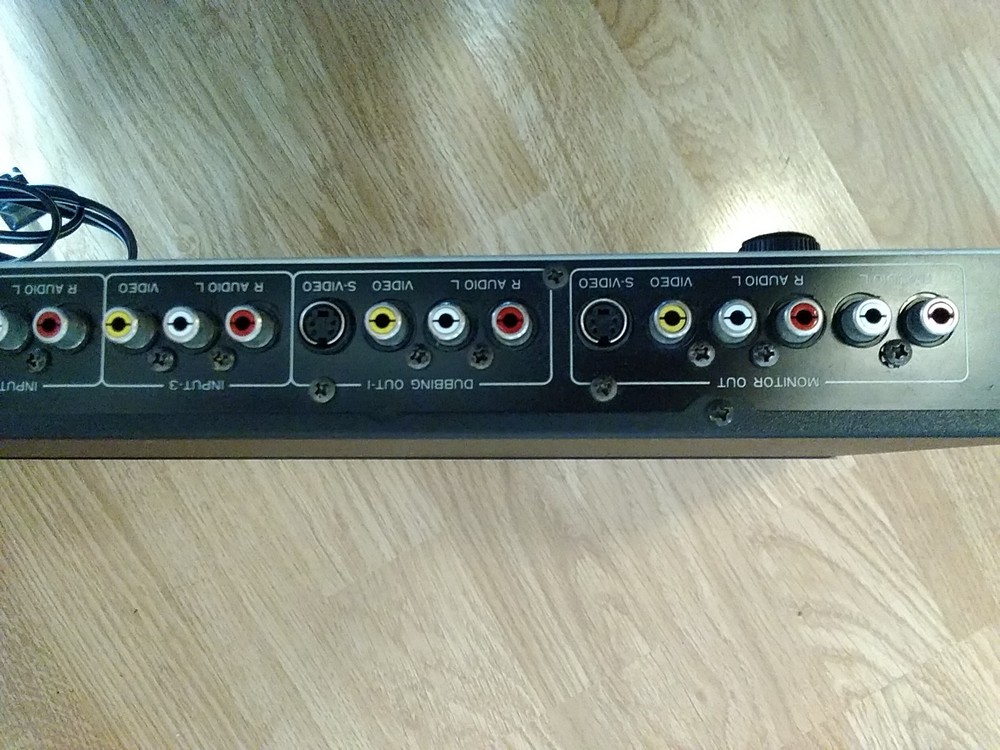 Azden AVS-20 AV Selector