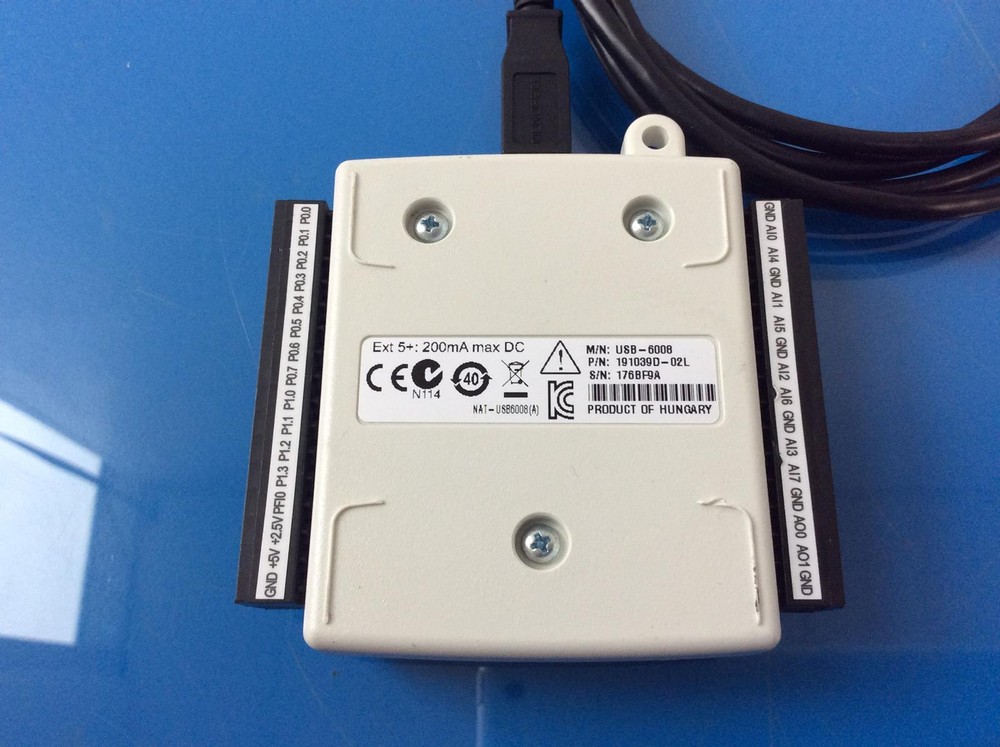NATIONAL INSTRUMENTS USB-6008
