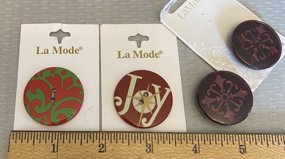 Vintage Big Oversized Plastic Novelty Button Cards Black White Check LaMode 10P