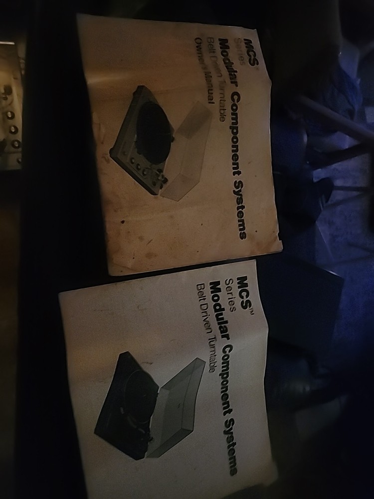 MCS Series Turntable (Modular Component Systems) Model 6710 Belt Drive. Technic