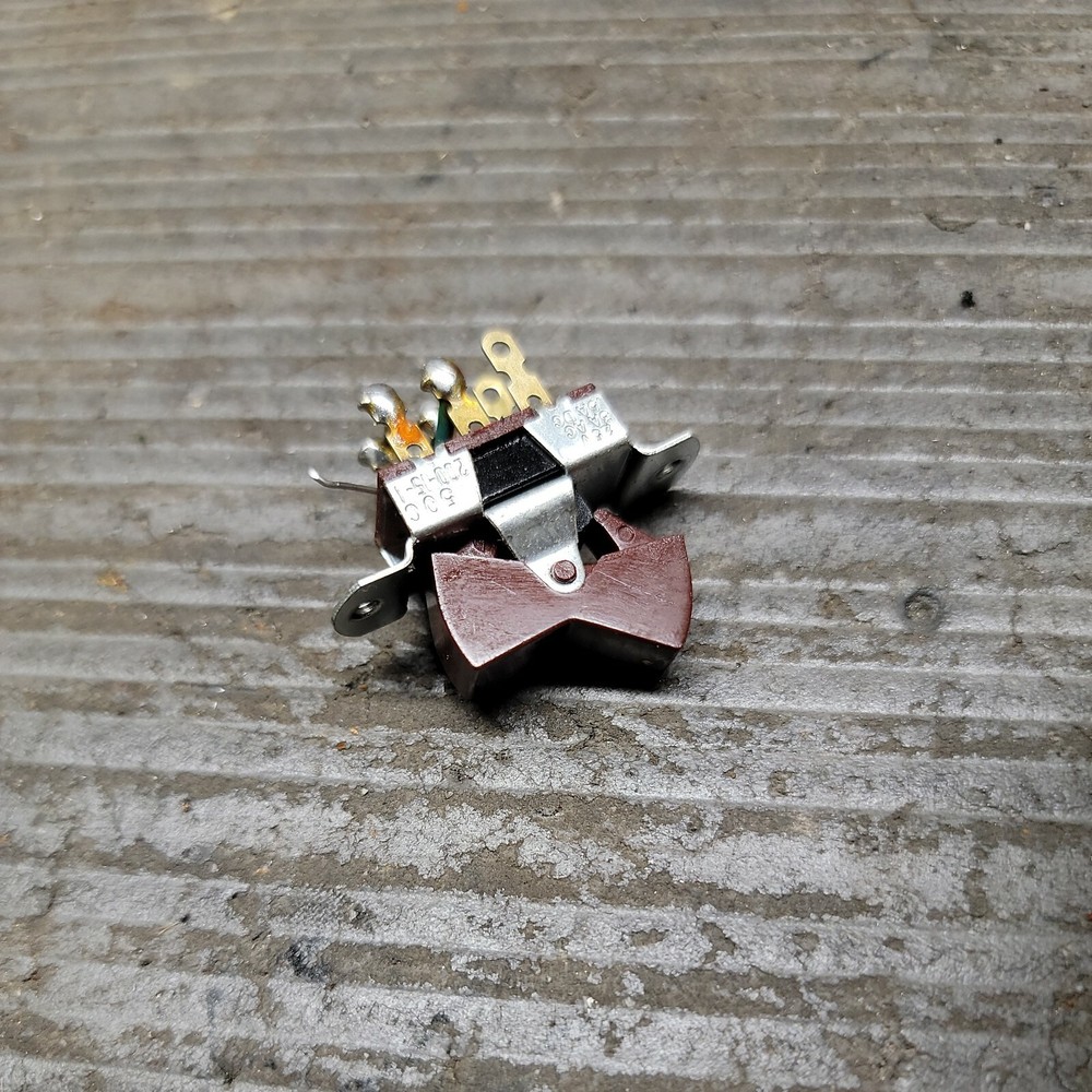 Fisher 500-T Rocker Switch