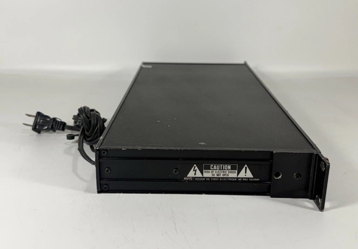 DBX 166 2-Channel Analog Audio Dynamics Processor with Compressor / Limiter