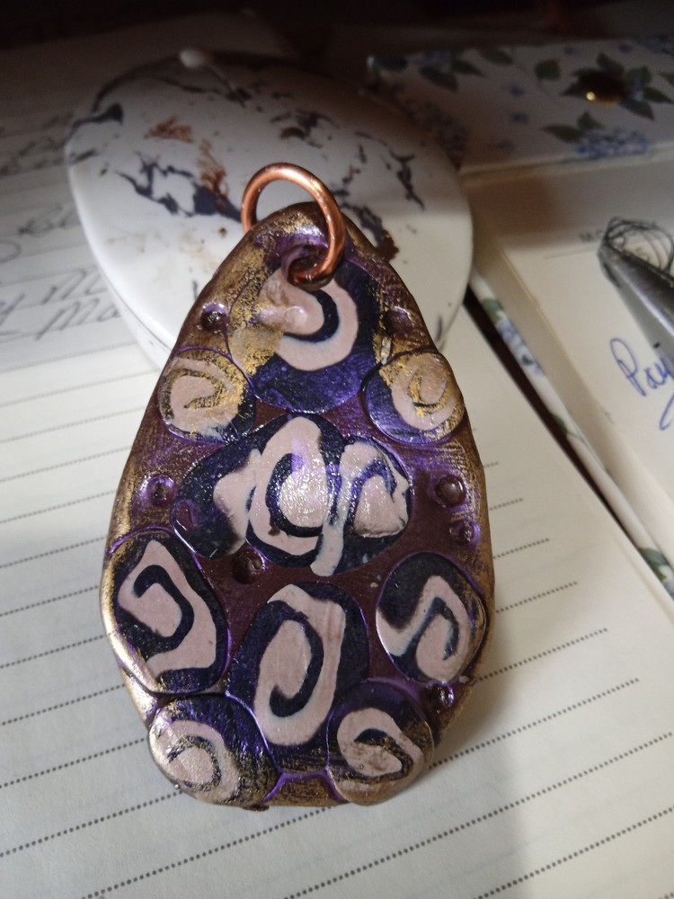 HAND MADE POLYMER PENDANT