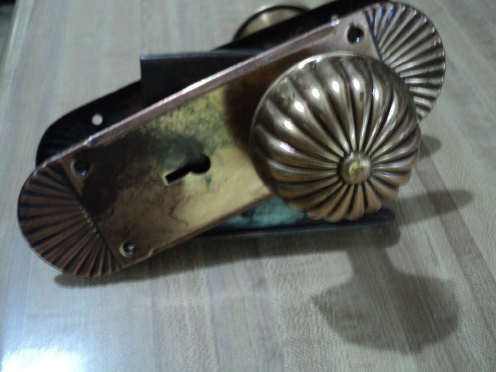 Beautiful COPPER Fluted LOCKING DOOR KNOB SET