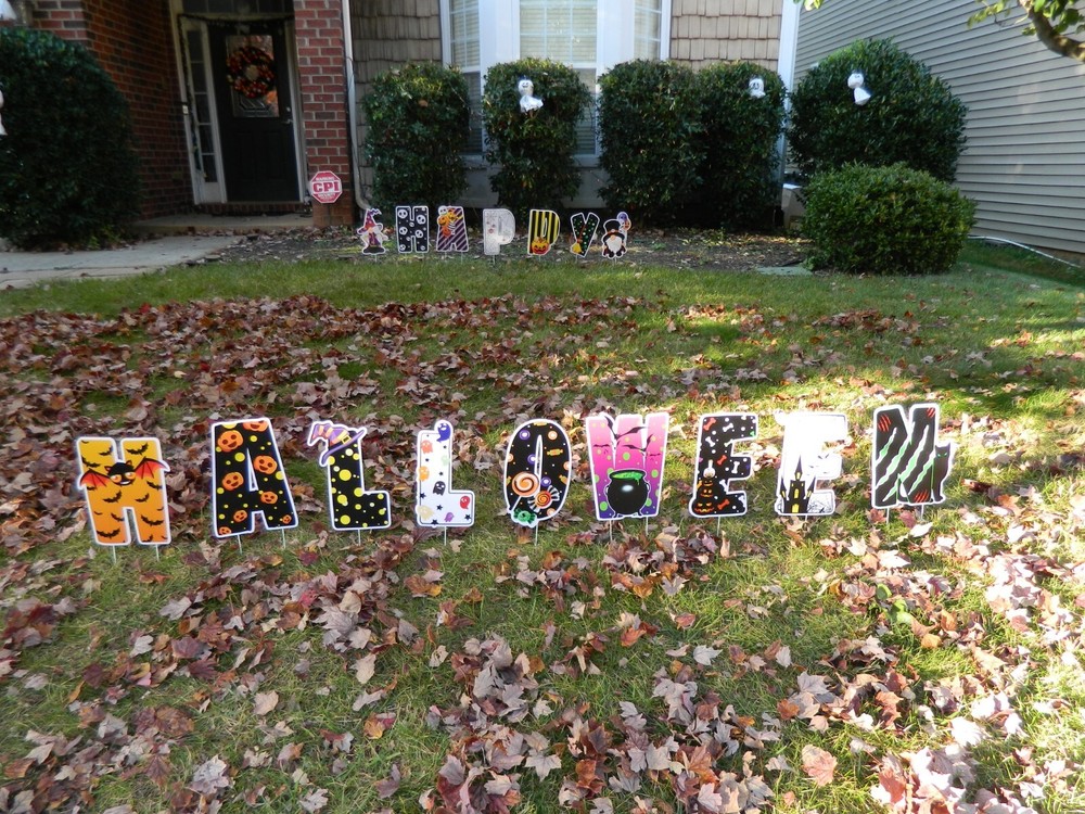 Happy Halloween Yard Sign