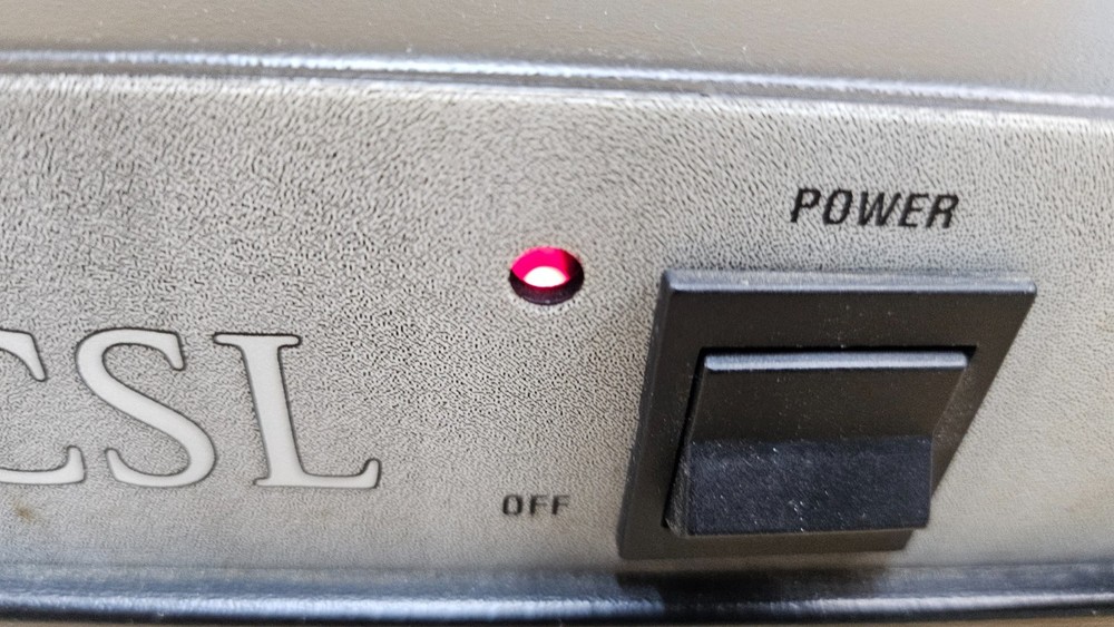 Crown 800 CSL Professional Audio Amplifier