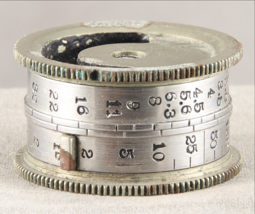 Unknown Extinction Type Light Meter, AS-IS