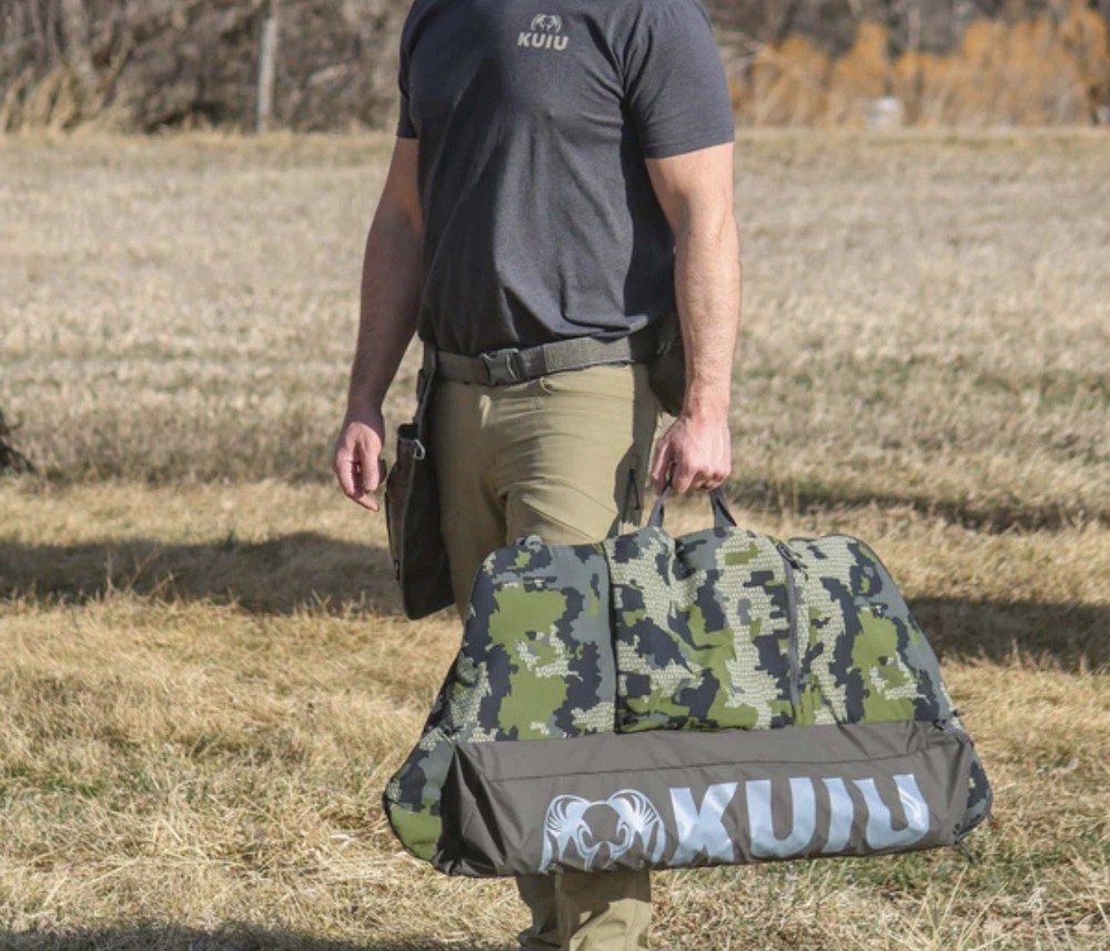 Kuiu Compound Bow Case Soft Bow Case with Arrow Pocket Verde Camo