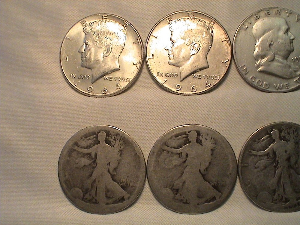 Mix Lot of 8 Silver Half Dollars