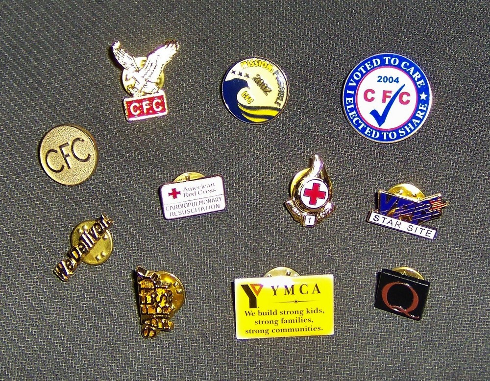 VINTAGE--"ASSORTED LAPEL PINS"--CFC / RED CROSS / VPP / USPS / YMCA-10 COUNT-C8+
