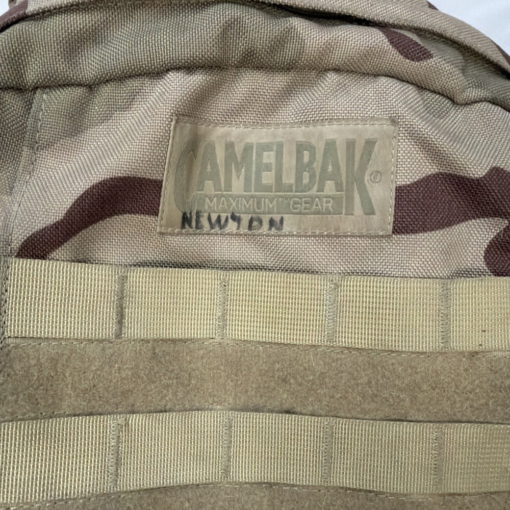 CAMELBAK MAXIMUM GEAR MOTHERLODE DESERT CAMO HYDRATION BACKPACK NO BLADDER