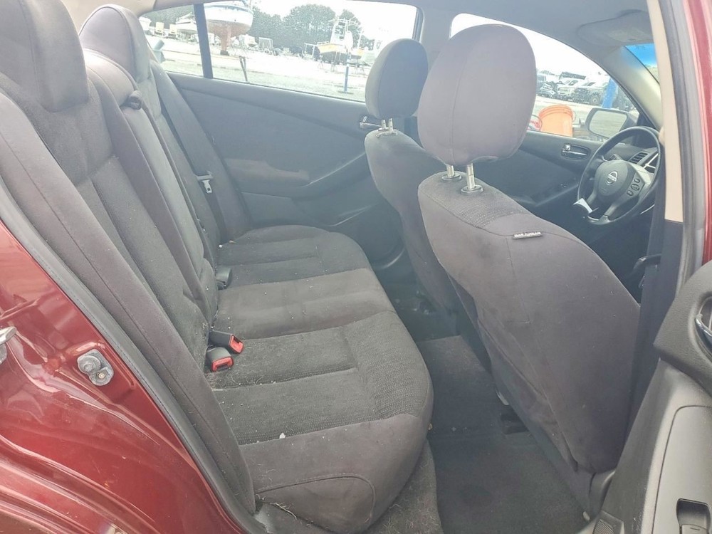 ALTIMA 2011 Glove Box 4976082