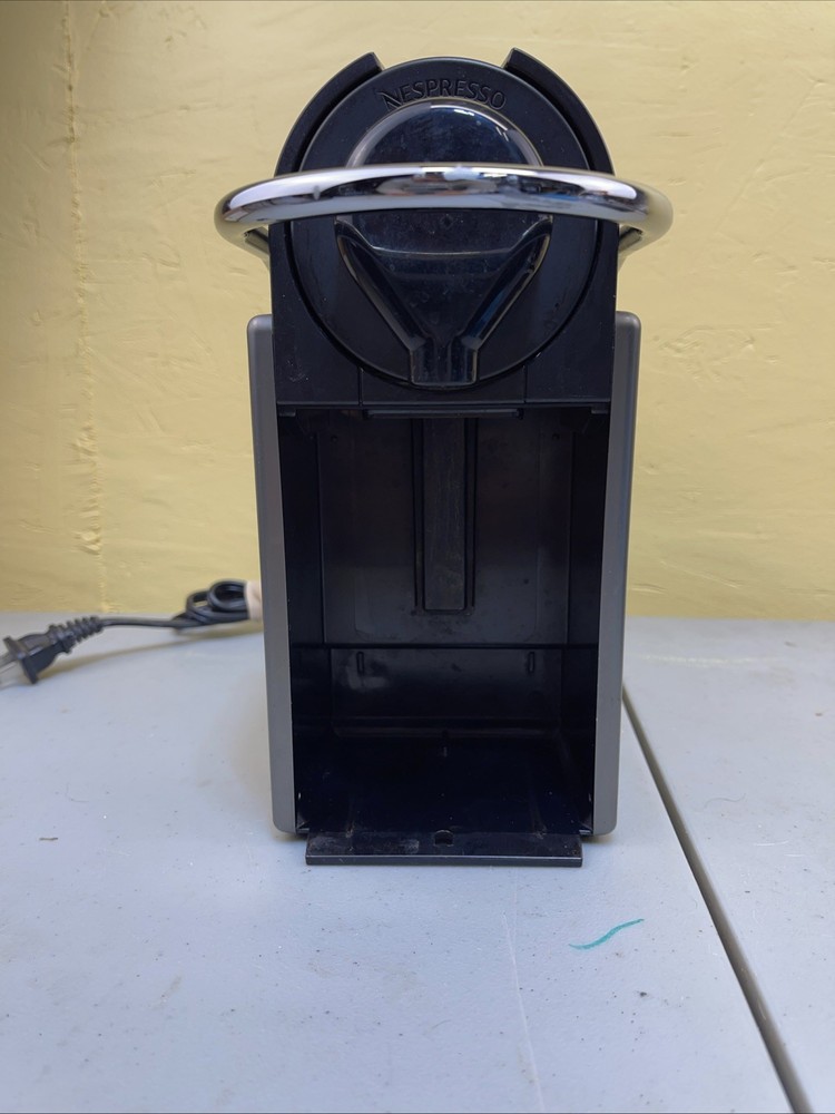 Nespresso Pixie C61 Espresso/Coffee Maker/Machine Black Cleaned/Tested