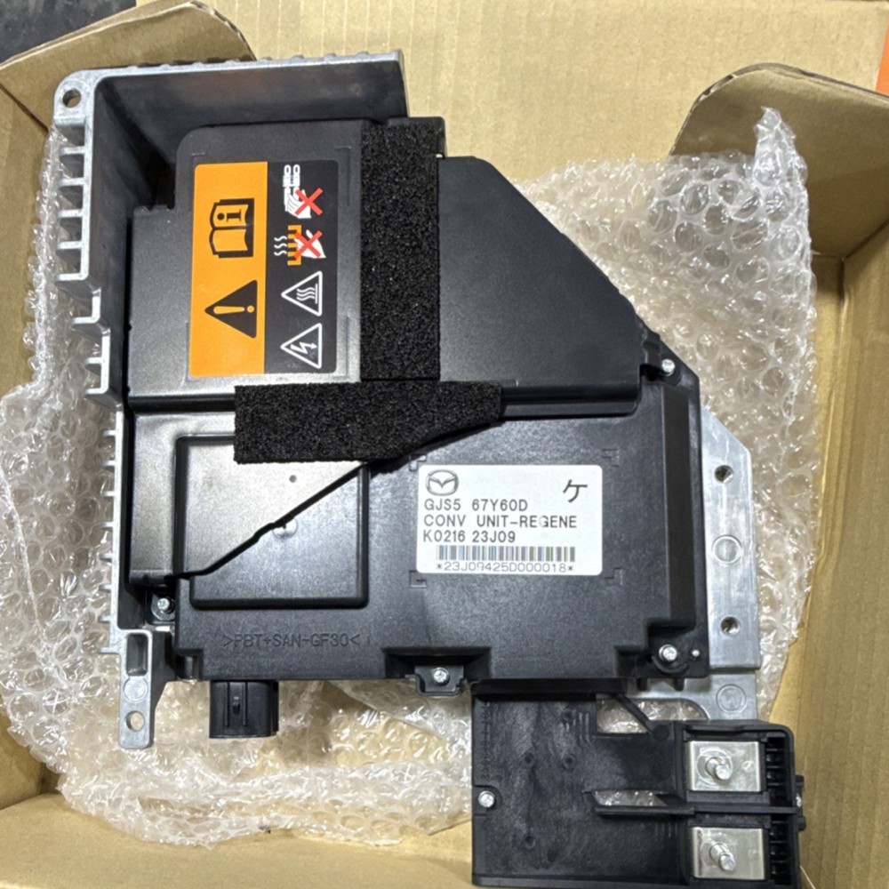 Mazda GJS5-67-Y60D Converter