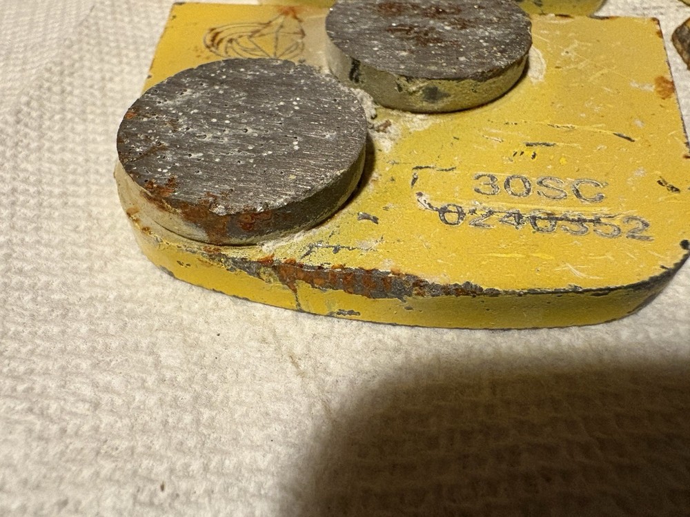 Lavina 30sc Pads. 6 Piece. Please Read!!