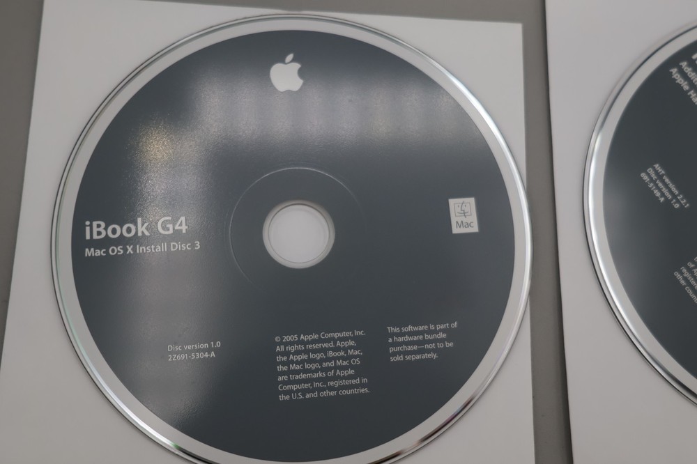 Apple iBook G4 Mac OS Discs Install Disc SET Additional Software & Hardware Test