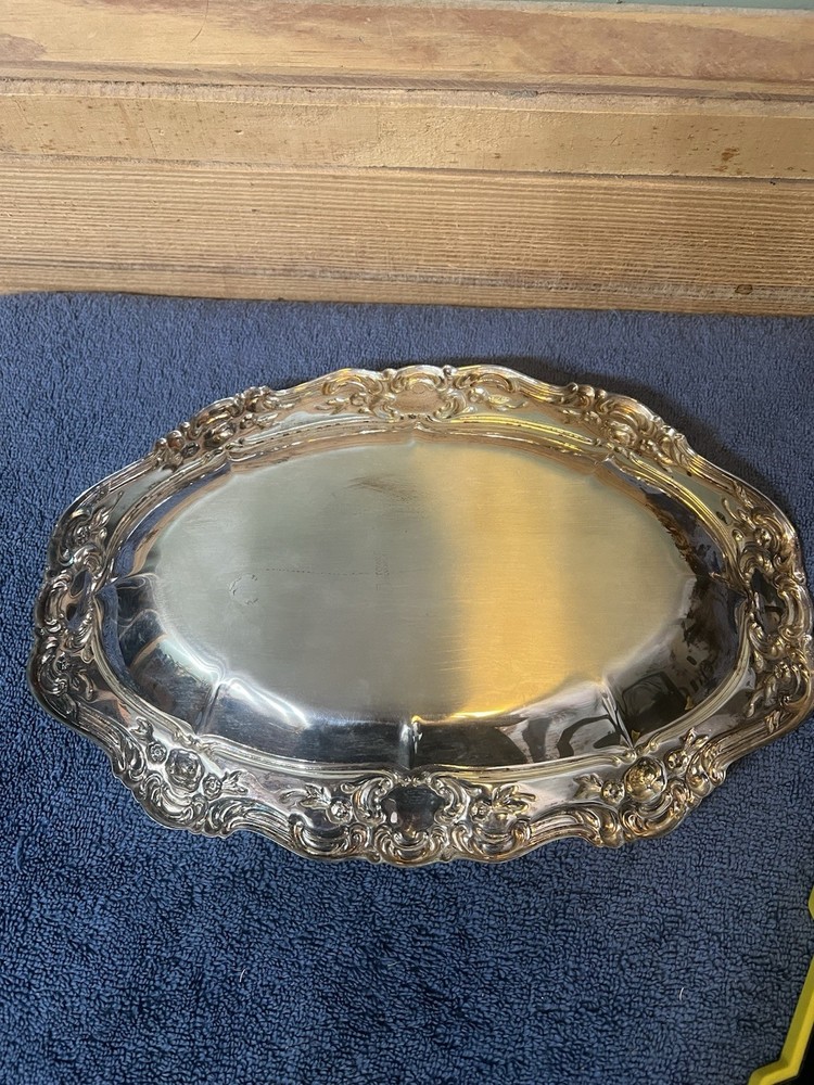 VINTAGE TOWLE SILVER OVAL SERVING TRAY ROSEBUD & SCROLLWORK
