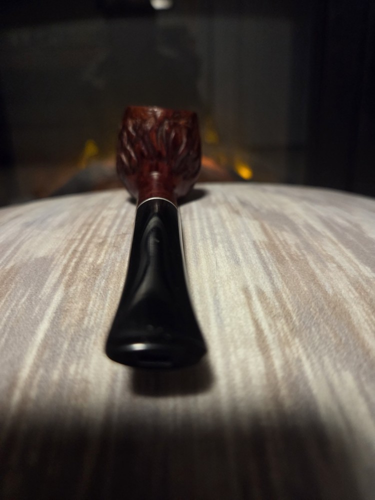 Restored Very Nice Unbranded Textured Straight Estate Pipe