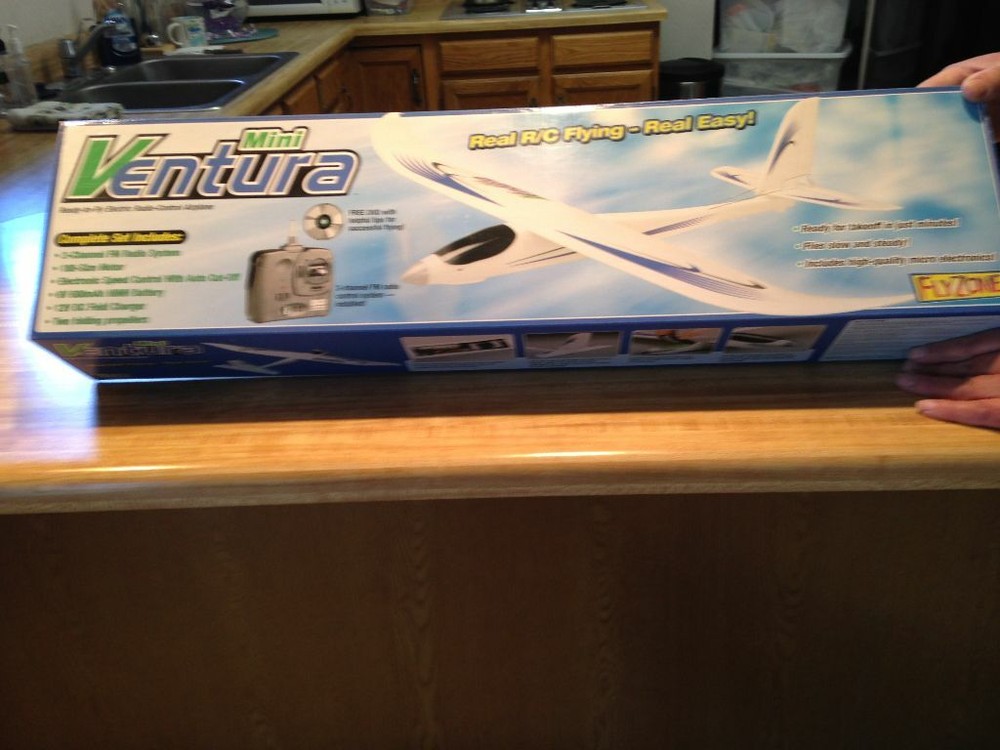 Flyzone Mini Ventura RC Sport Glider Airplane - RTF Version