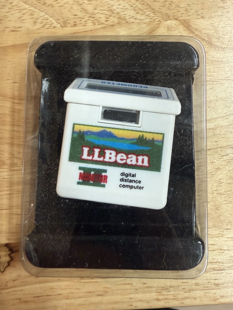 Vintage LL BEAN Script Electronic Digital Pedometer Distance Calculator Untested