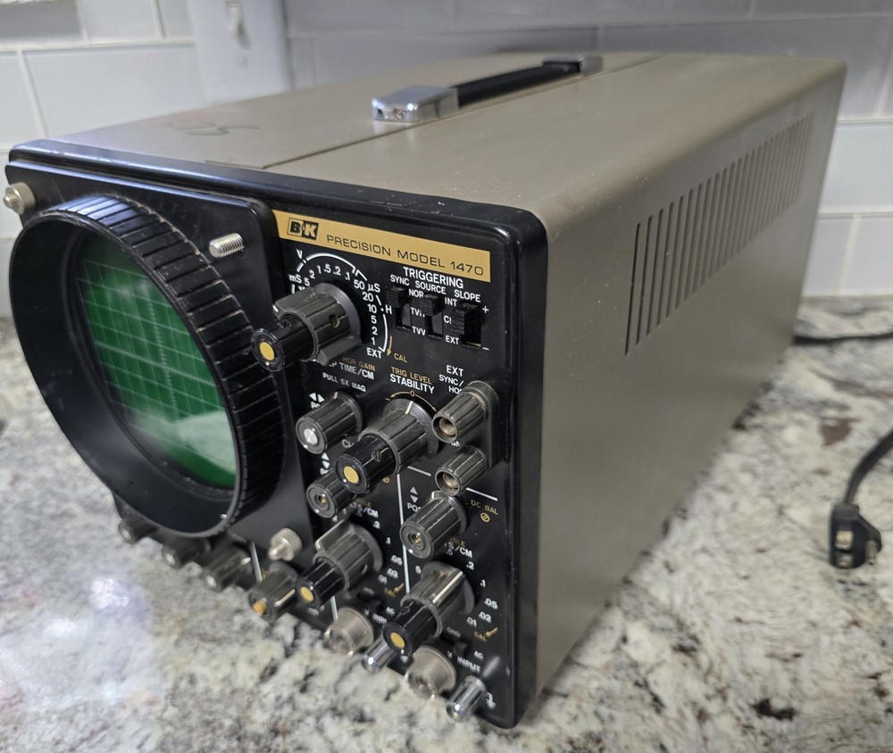 BK Precision Model 1470 Dual Channel Analog