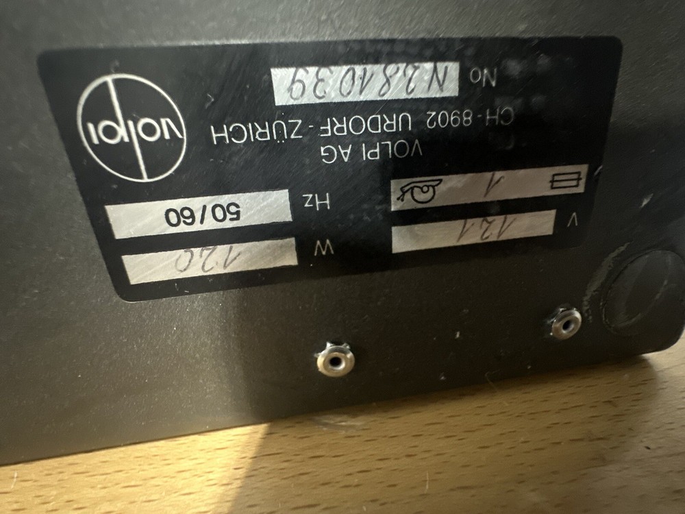 Volpi Intralux 4000 Fiber Optic Light Source W/ round light guide