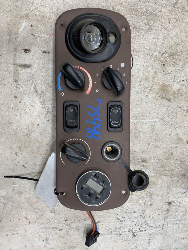 2011 Freightliner Coronado Climate Control (718-10669)
