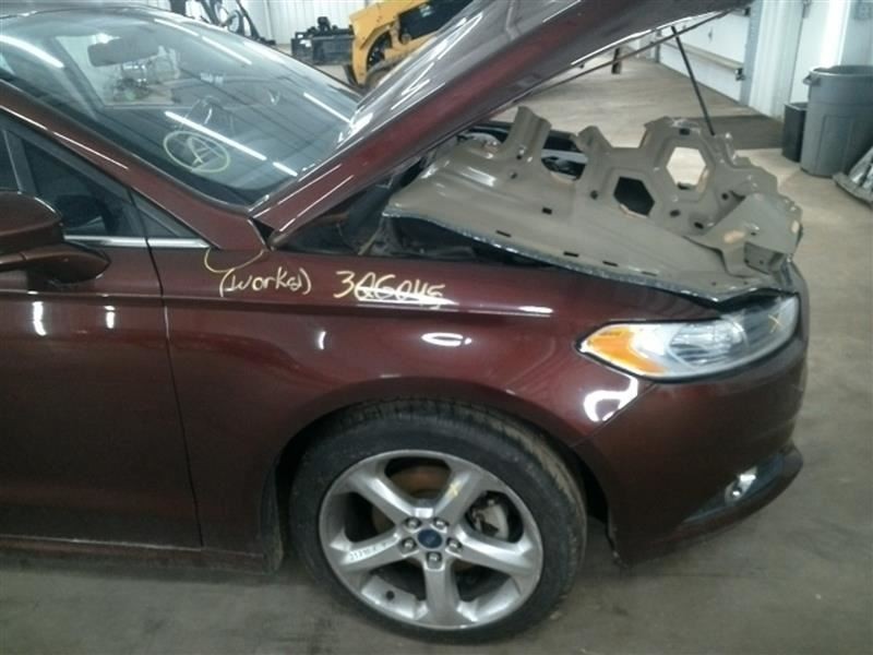 FUSION 2015 High Mounted Stop Light 104669320