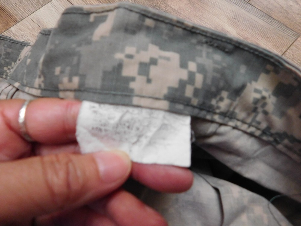 ARMY ACU PANTS SIZE 45 x 35.5"