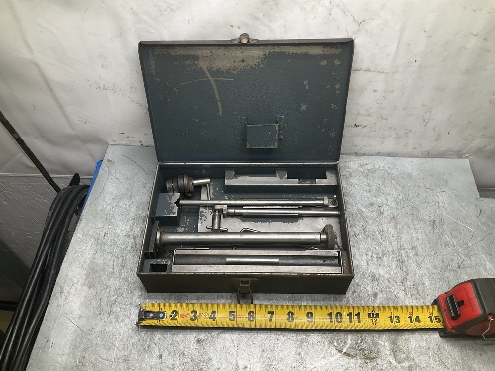 Brown + Sharpe 730 indicator Base + Post with Case