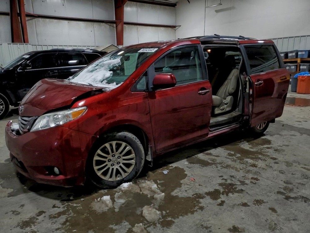 Engine ECM Electronic Control Module 3.5L 2GRFE Engine Fits 15-16 SIENNA 2084561