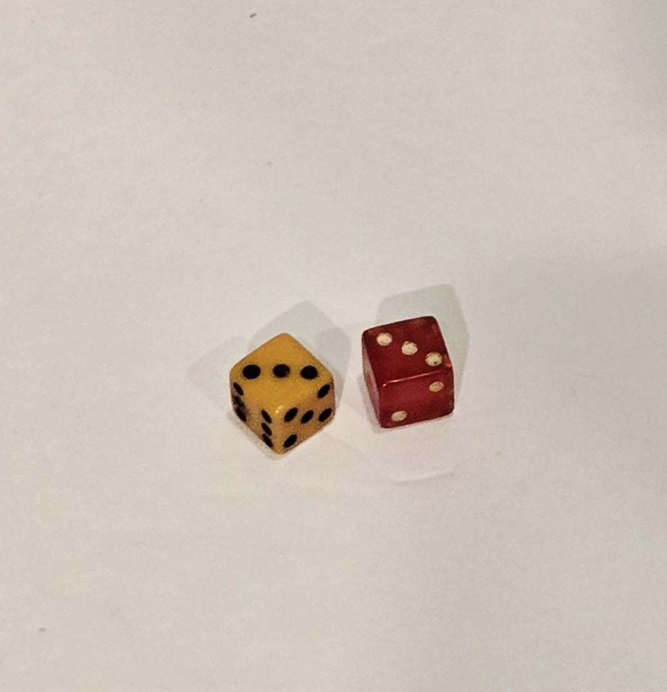Vintage Small Mini Dice *FAST SHIPPING*