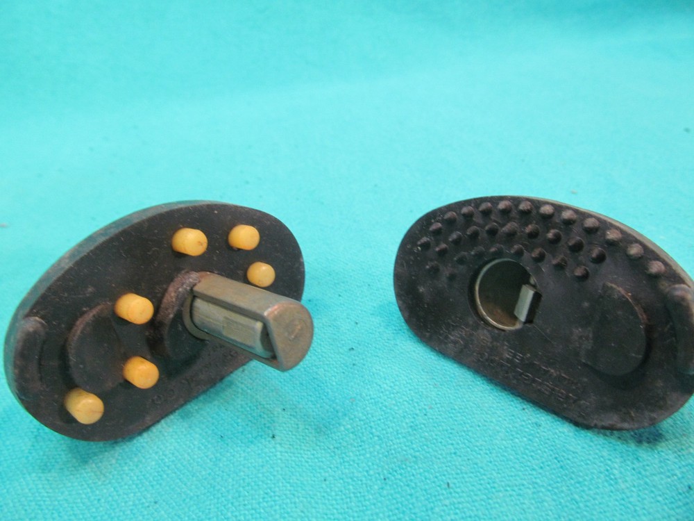 MASTER TRIGGER LOCK WITH 2 KEYS