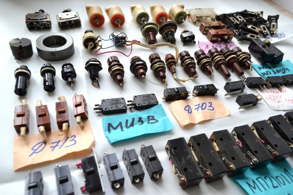 81PCS Set Vintage Soviet Variable Resistor Toggle Switch Push Button Fuse Socket