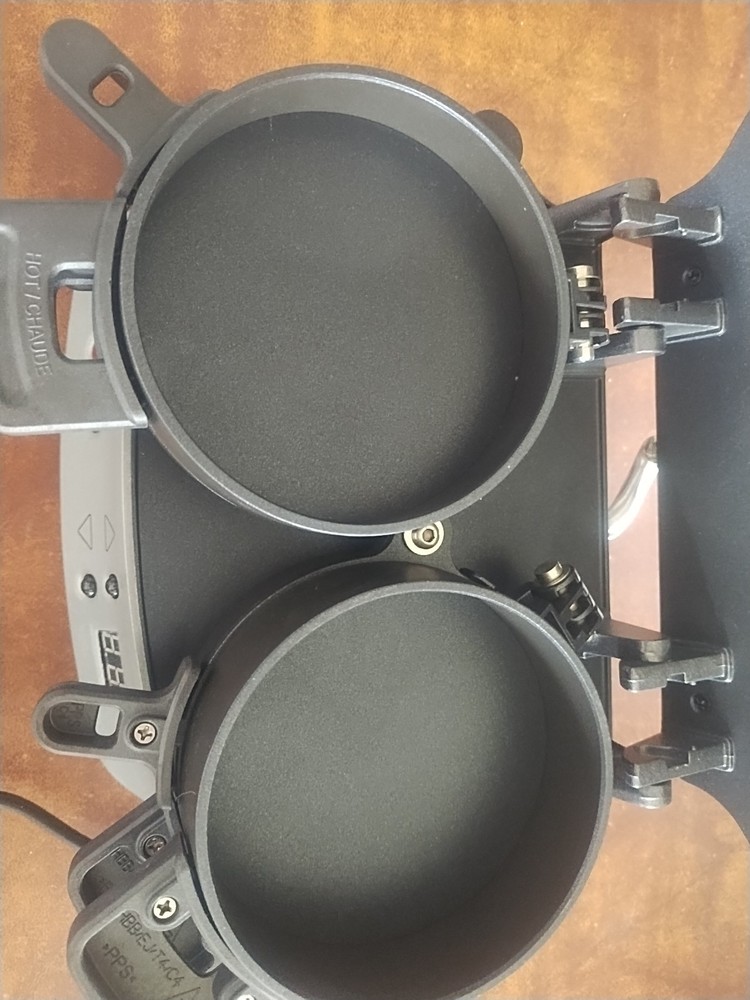 Hamilton Beach Dual Breakfast Sandwich Maker with Timer Silver.