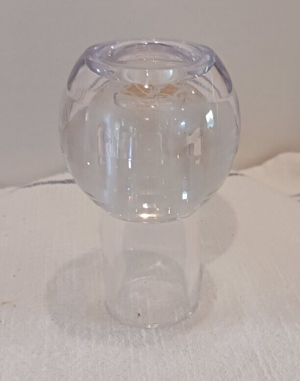 Carlisle Acrylic Vase