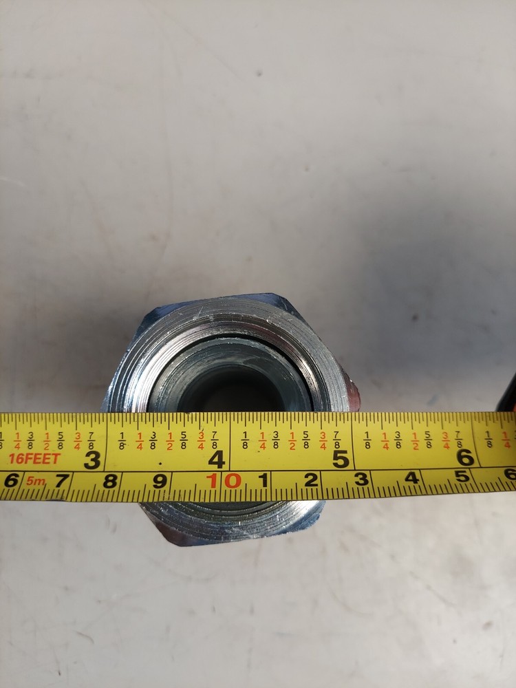 Parker Female threaded hydraulic hose fitting