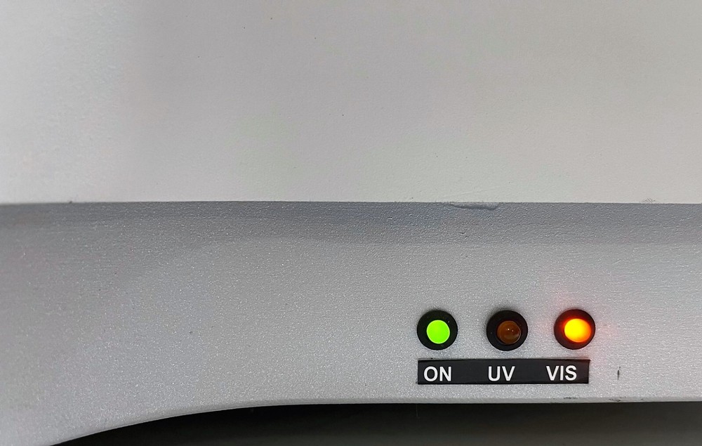 ANALYTIKJENA SPECORD 210 PLUS, DHL Ship World Wide