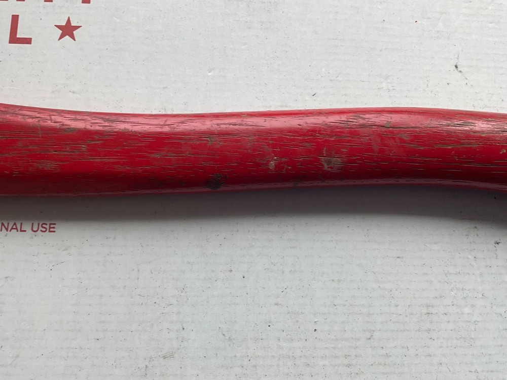 TRUE TEMPER TOMMY AXE with Nail Puller